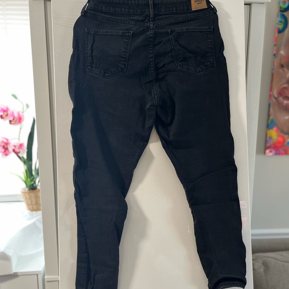 Denizen from Levi's Women's Black Skinny Jeans 14 s short w32 L28 - Picture 8 of 8